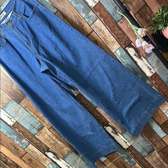 APHROdITE 3 high rise Wide-Leg jeans - Picture 6 of 14